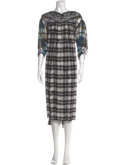 Pre-owned Marc Jacobs Silk Midi Length Dress In White