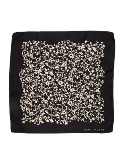 Pre-owned Marc Jacobs Silk Printed Scarf In Gray