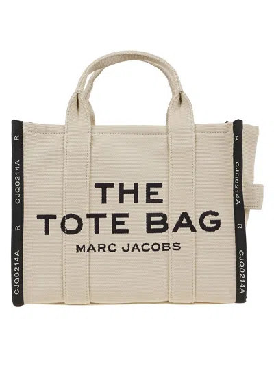 Marc Jacobs Structured Crossbody Bag With Versatile Carrying Options