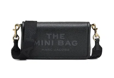 Marc Jacobs Structured Shoulder Bag With Embossed Branding In Black