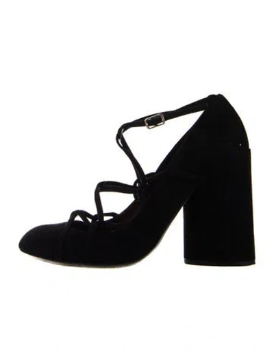 Pre-owned Marc Jacobs Suede Pumps In Black