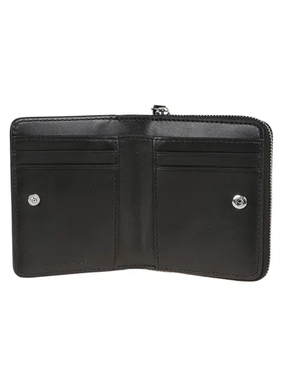 Marc Jacobs Textured Leather Wallet With Zip-around Closure