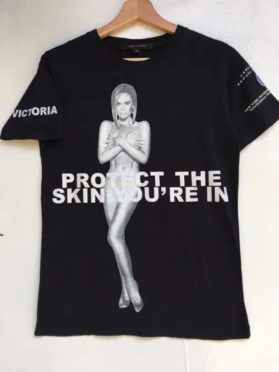 Pre-owned Marc Jacobs Thank You 4 Getting Victoria Beckham
