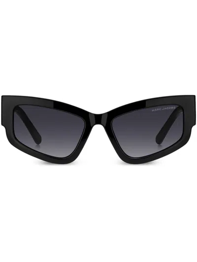 Marc Jacobs The Bold Logo Sunglasses In 黑色