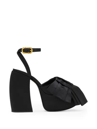 Marc Jacobs The Bow Platform Heel Pumps In Black