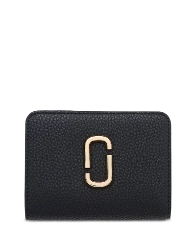 Marc Jacobs The Compact Pebbled Leather Wallet In Black