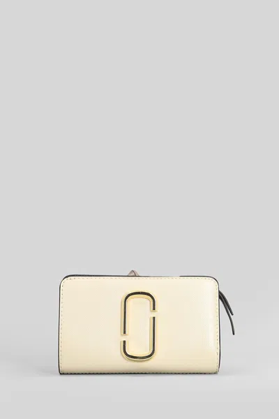 Marc Jacobs The Compact Wallet Wallet In Beige Leather In Sand