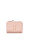 Marc Jacobs Wallet In Pink