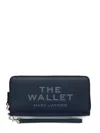Marc Jacobs The Leather Continental Wallet In Blue