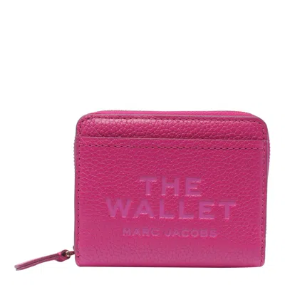 Marc Jacobs The Leather Mini Compact Wallet In Fuchsia