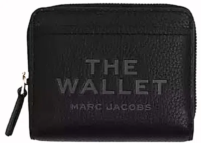 Pre-owned Marc Jacobs The Leather Mini Compact Wallet In Black