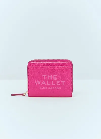 Marc Jacobs Logo Printed Zipped Mini Compact Wallet In Nude & Neutrals