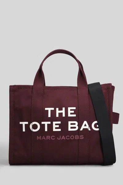 Marc Jacobs The Medium Tote Tote In Red