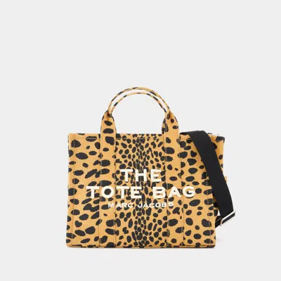 Marc Jacobs The Medium Tote In Yellow