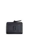 MARC JACOBS THE MINI COMPACT BLACK WALLET WITH TONAL LOGO DETAIL IN LEATHER WOMAN