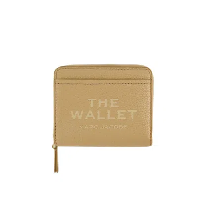 MARC JACOBS MARC JACOBS THE MINI COMPACT WALLET - LEATHER - BROWN