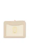 Marc Jacobs Compact Wallet The Utility Snapshot Mini Accessories In Khaki Multi (beige)