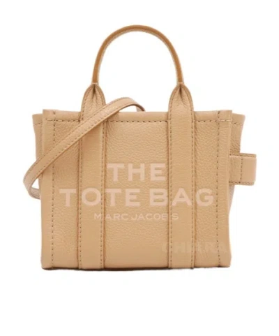 MARC JACOBS MARC JACOBS LOGO PRINTED ZIPPED MINI TOTE BAG