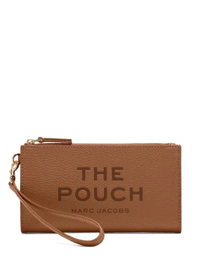 Marc Jacobs The Pouch Camel Brown Logo Zip Golden In Pink