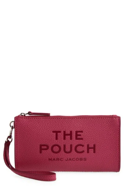 Marc Jacobs The Pouch Wristlet In Pink