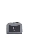 Marc Jacobs The Utility Snapshot Slim Bifold Wallet In Grey