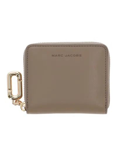 Marc Jacobs The Slim Compact Wallet In Gray