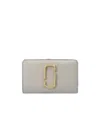 Marc Jacobs The Snapshot Compact Wallet In White
