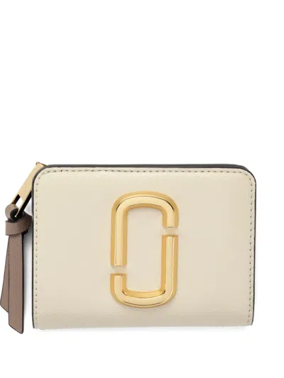 Marc Jacobs The Snapshot J-marc Saffiano Leather Wallet In Red