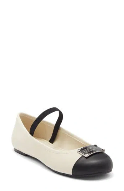 Marc Jacobs The Standard Supply Mary Jane Flat In Marshmallow/ Black