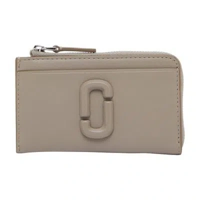 Marc Jacobs The Top Zip Multi Wallet In Brown