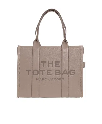 MARC JACOBS MARC JACOBS LARGE LOGO-EMBOSSED TOTE BAG