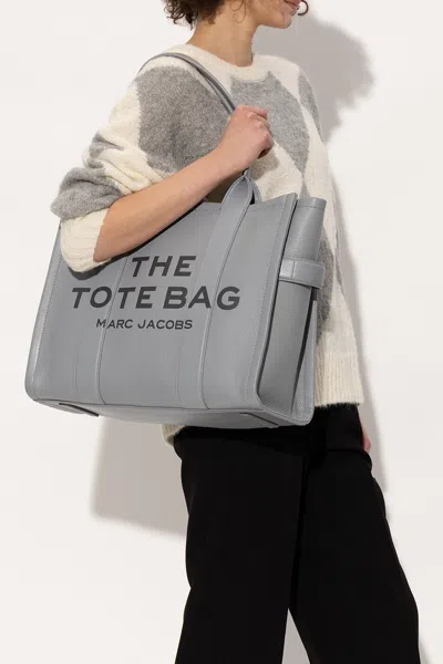 Marc Jacobs The Leather Large Tote Bag In Grey