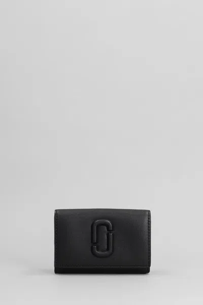 Marc Jacobs The Trifold Wallet Wallet In Black Leather