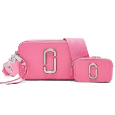 Marc Jacobs The Utility Snapshot Bag In ["pink"]