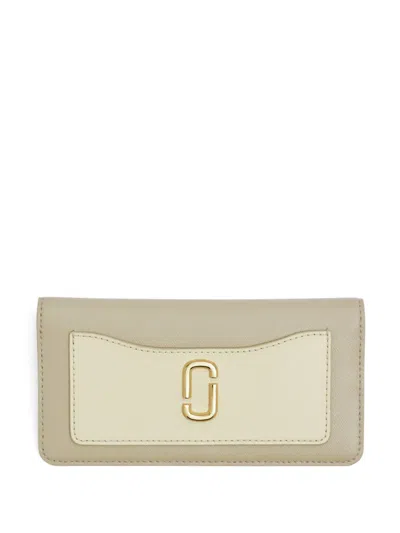 MARC JACOBS THE UTILITY SNAPSHOT LONG WALLET