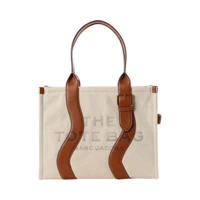 Pre-owned Marc Jacobs The Wavy Canvas Large Tote Bag 'beige/argan Oil' | Cream | Women's Size Onesize In White