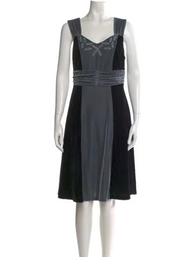 Pre-owned Marc Jacobs Velvet Knee-length Dress In Black