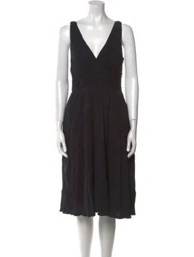 Pre-owned Marc Jacobs V-neck Knee-length Dress In Black