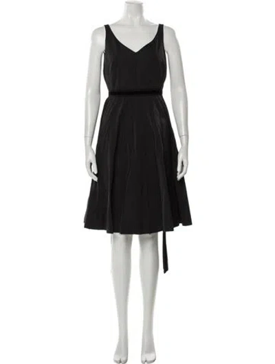 Pre-owned Marc Jacobs V-neck Knee-length Dress In Black