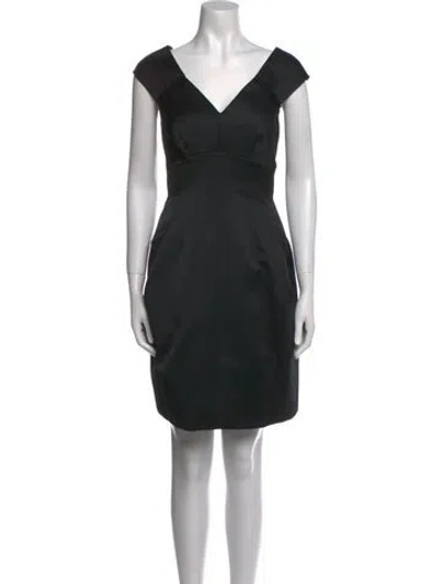Pre-owned Marc Jacobs V-neck Midi Length Dress In Black
