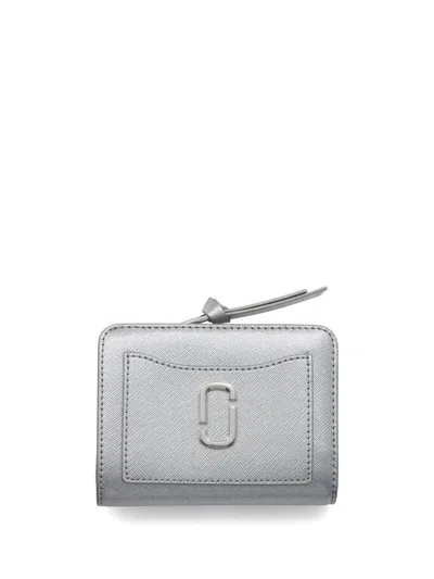 Marc Jacobs The Mini Compact Wallet In Silver