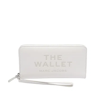 Marc Jacobs Women The Leather Continental Wallet In White
