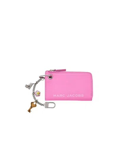 Marc Jacobs Zipped The Charm Wallet In Pink