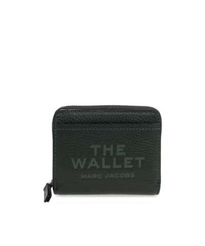 Marc Jacobs Zipper Wallet In Black