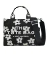 Marc Jacobs Zippered Handbag In Black