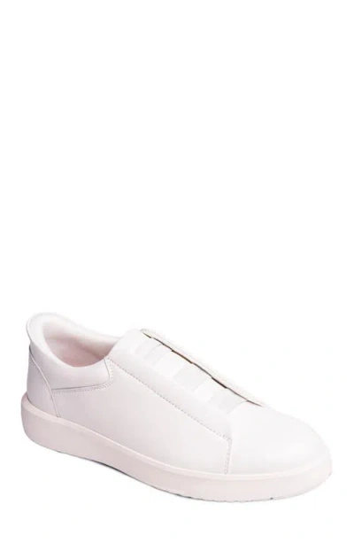 Marc Joseph New York Allen Street Hands Free Technology Lightweight Leather Sneaker In White