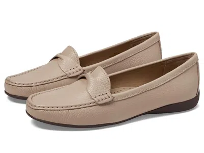 Marc Joseph New York Beverley Road Loafers In Neutral