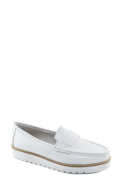 Marc Joseph New York Debbie St. Loafer In White Grainy