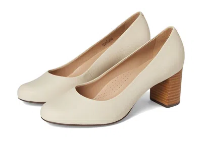 Marc Joseph New York Midtown Pump In Multi