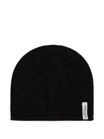 Marc O'polo Knitted Rolled-edge Beanie Hat In Black